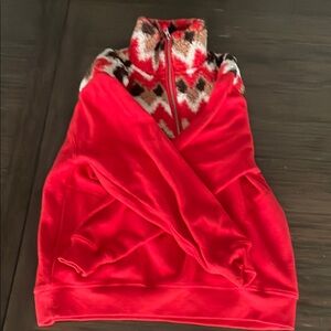 Red Aerie Women’s Sweater